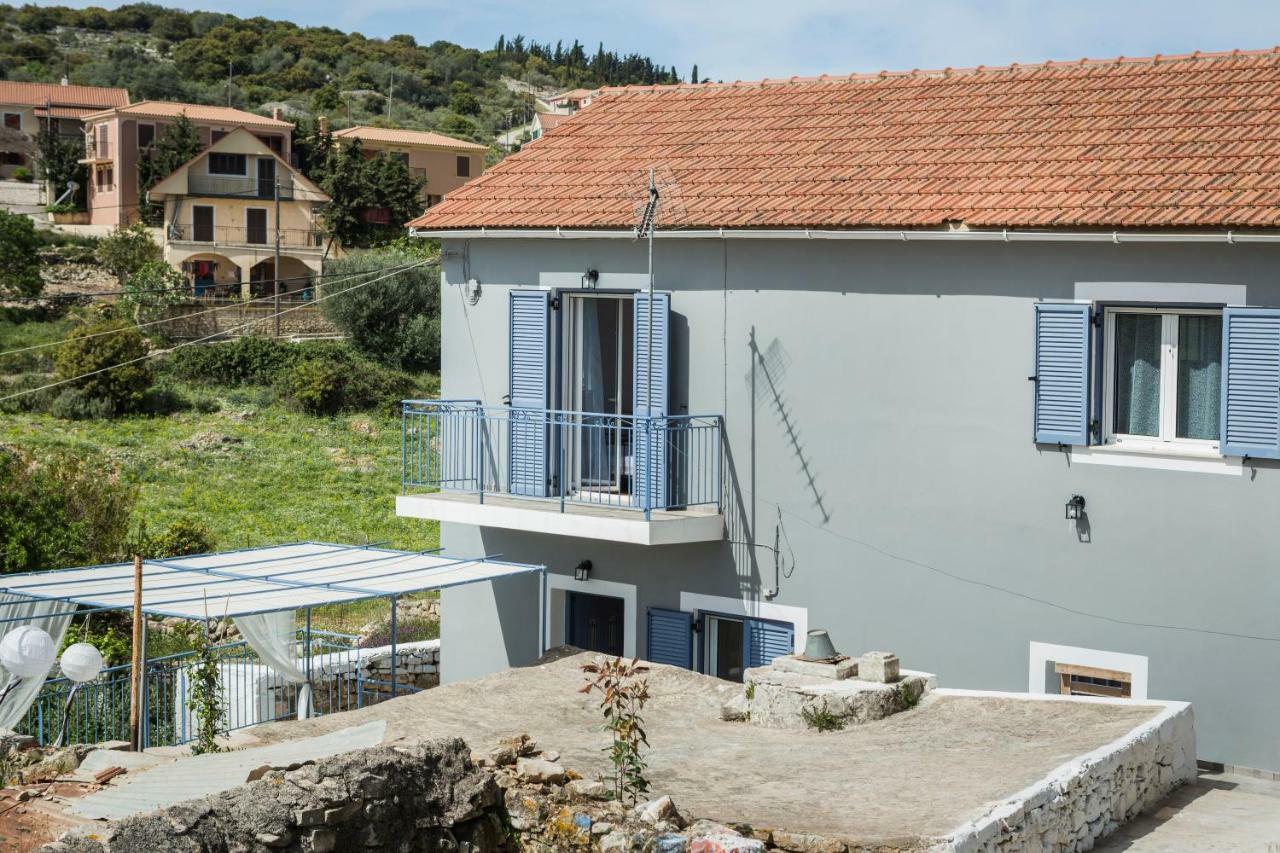 Casa Tselente Apartment Katsarata Exterior photo